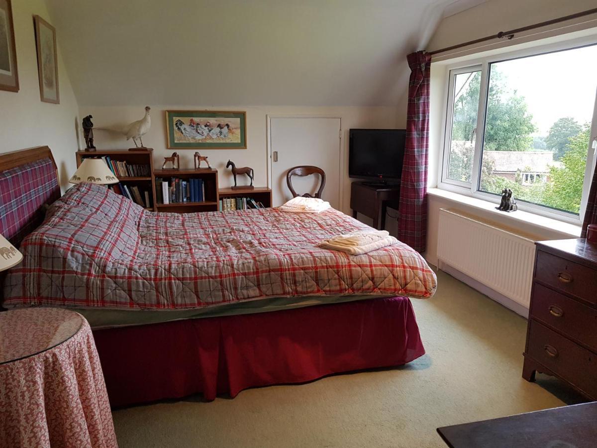 Bed and Breakfast House On The Hill Little Massingham Esterno foto